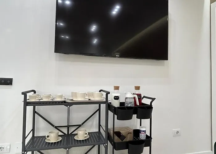 Le Origini 4* نابولي