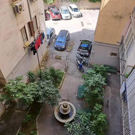 Le Origini Bed & Breakfast Neapel